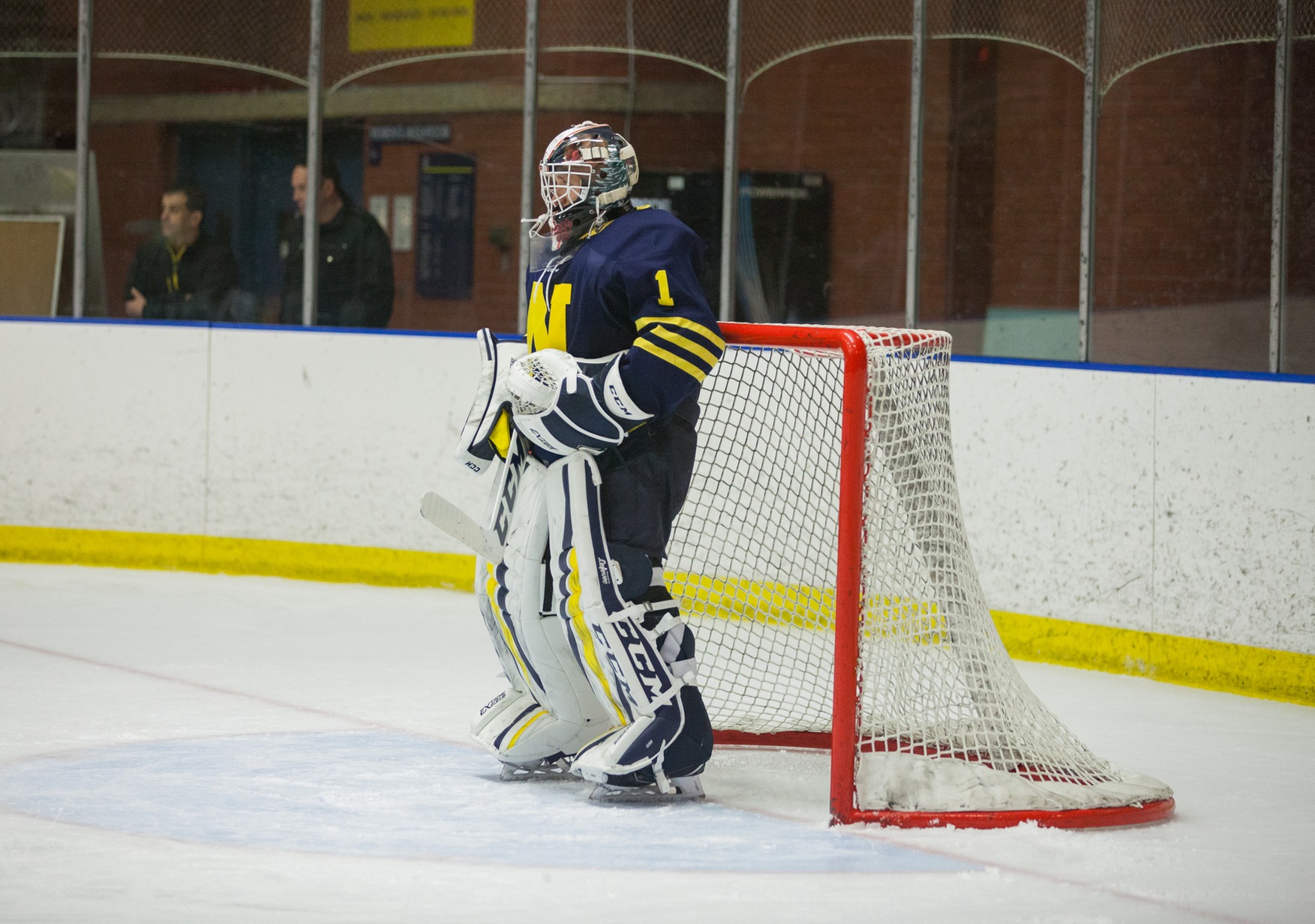 OOKS SWEEP TROJANS IN BATTLE OF POLYTECHNICS